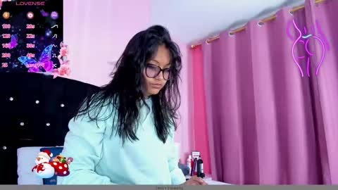azul_moon online show from 12-14-25, 04:07
