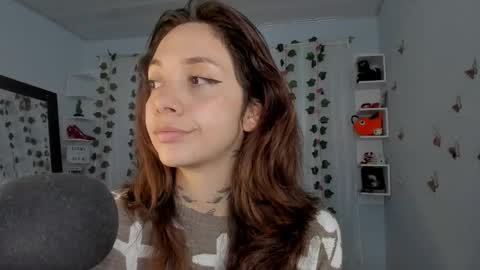 Snapshot of azumi_saan chatting on 11-09-25, 02:32 azumi saan online show from 11-09-25, 02:32