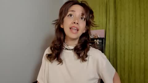 Snapshot of azumi_saan chatting on 02-06-26, 02:49 azumi saan online show from 02-06-26, 02:49