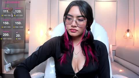 Azura online show from 01-08-25, 01:32