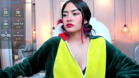 Azura online show from 02-10-25, 10:40