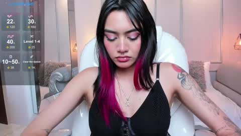 Azura online show from 02-19-25, 11:14