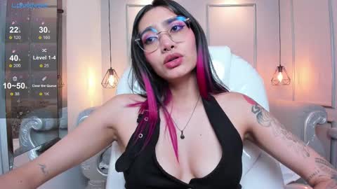 Azura online show from 03-03-25, 10:20