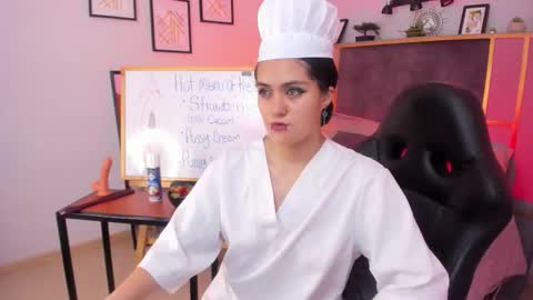 Azurra  online show from 10-20-25, 09:26