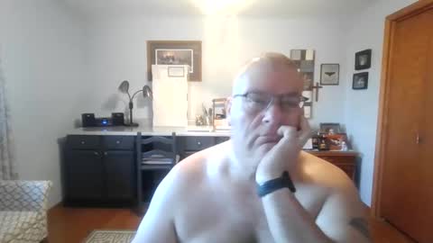 Snapshot of b1gh0rnyguy chatting on 10-07-25, 12:35 Cory online show from 10-07-25, 12:35