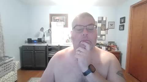 Snapshot of b1gh0rnyguy chatting on 10-29-25, 12:29 Cory online show from 10-29-25, 12:29
