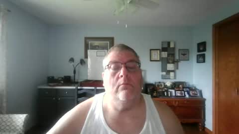 Snapshot of b1gh0rnyguy chatting on 06-16-26, 01:03 Cory online show from 06-16-26, 01:03