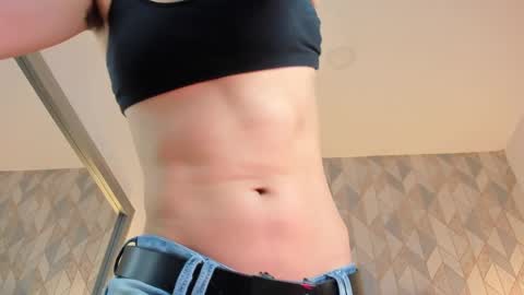 Anny online show from 04-18-26, 03:54