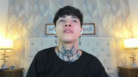 Snapshot of b3k_afrodict chatting on 05-26-26, 02:51 Anny online show from 05-26-26, 02:51