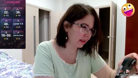 Snapshot of b_bonya_m chatting on 11-22-25, 04:22 Bonya online show from 11-22-25, 04:22