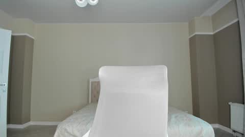 Snapshot of bab_boom chatting on 09-22-25, 12:45 Monica online show from 09-22-25, 12:45