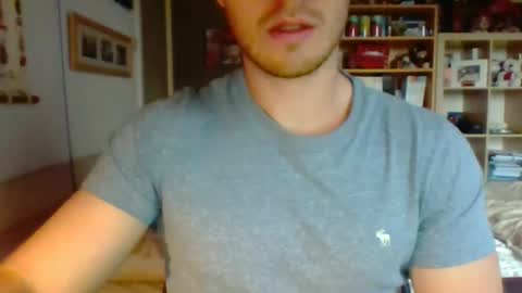 Snapshot of babacoolmagic chatting on 12-29-24, 01:28 babacoolmagic online show from 12-29-24, 01:28