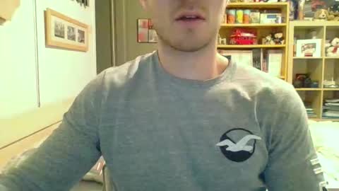 Snapshot of babacoolmagic chatting on 10-04-25, 06:17 babacoolmagic online show from 10-04-25, 06:17