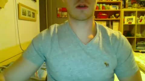 Snapshot of babacoolmagic chatting on 10-09-25, 06:17 babacoolmagic online show from 10-09-25, 06:17