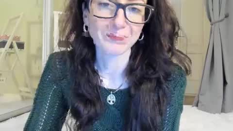 Snapshot of babby_jewel chatting on 02-20-25, 11:09 babby_jewel online show from 02-20-25, 11:09