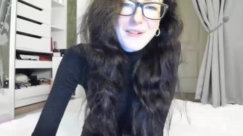 Snapshot of babby_jewel chatting on 11-11-25, 11:10 babby_jewel online show from 11-11-25, 11:10