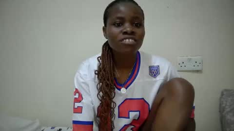 Snapshot of babby_sweethot chatting on 11-09-25, 01:09 Shee online show from 11-09-25, 01:09