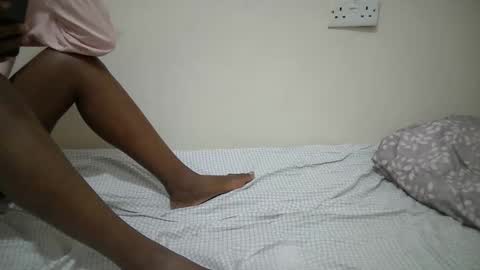 Snapshot of babby_sweethot chatting on 12-02-25, 06:30 Shee online show from 12-02-25, 06:30