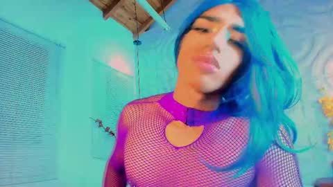 KENDALL online show from 10-21-25, 04:13