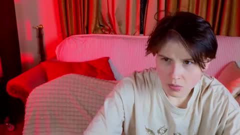 Snapshot of babees_eva chatting on 11-09-25, 07:01 Sweety Eva online show from 11-09-25, 07:01