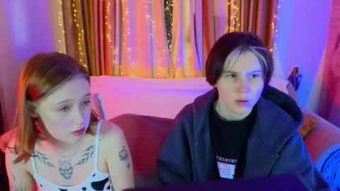 Snapshot of babees_eva chatting on 12-15-25, 10:30 Sweety Eva online show from 12-15-25, 10:30