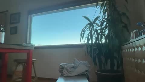 Snapshot of babeheater chatting on 03-11-26, 04:35 babeheater online show from 03-11-26, 04:35