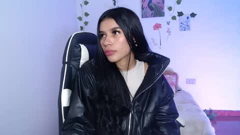 babenik_777 online show from 11-02-25, 03:42