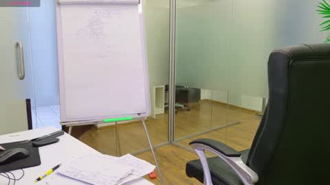 Olivia and Lexi online show from 03-12-25, 08:30