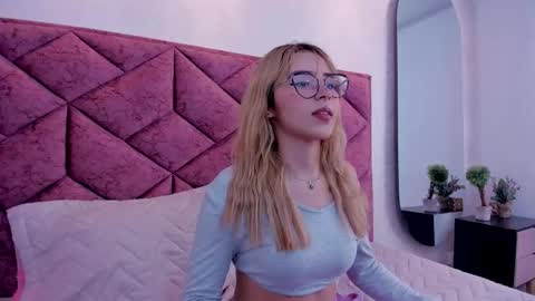 Maddie online show from 02-12-26, 07:20