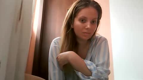 Baby Blonde online show from 11-05-25, 12:27