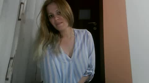 Baby Blonde online show from 02-15-26, 07:43