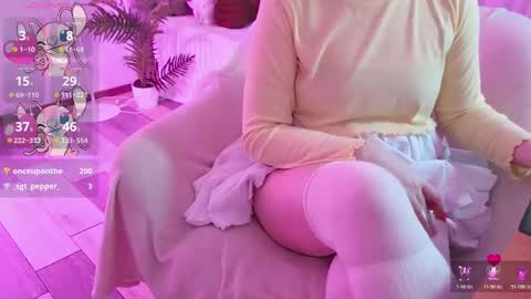 Debora online show from 10-17-25, 11:18