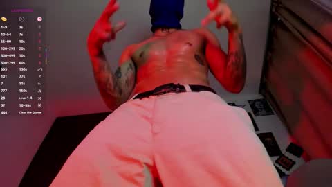 Snapshot of baby_gio chatting on 10-11-25, 10:19 OF GxoXabs online show from 10-11-25, 10:19