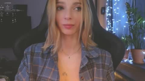 baby gopn1k online show from 12-11-24, 05:10