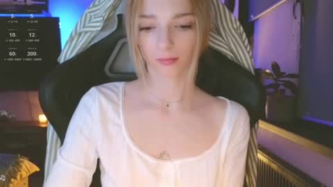 baby gopn1k online show from 01-20-25, 05:04