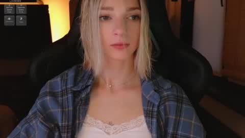 Snapshot of baby_gopn1k chatting on 11-06-25, 05:08 baby gopn1k online show from 11-06-25, 05:08