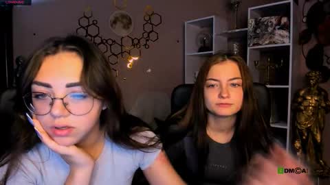 baby online show from 11-18-25, 07:35