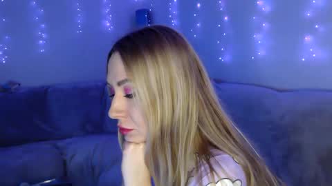 Diva x  online show from 02-08-25, 09:25