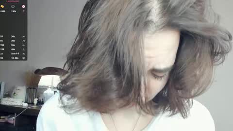 Emily online show from 02-10-26, 07:45