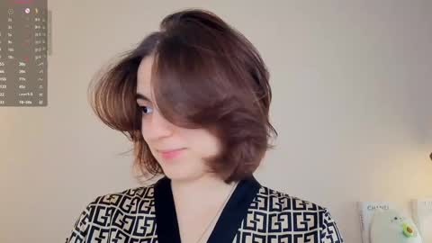 Emily online show from 04-21-26, 07:25