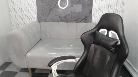 baby_khloe_b online show from 03-16-26, 01:04