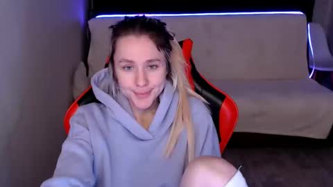 baby_kitte online show from 12-05-24, 06:10