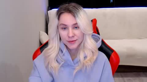 baby_kitte online show from 12-10-24, 05:07