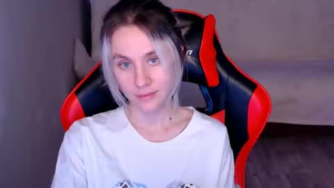 baby_kitte online show from 12-13-24, 01:55