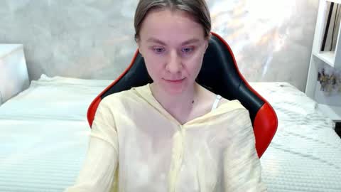 baby_kitte online show from 09-30-25, 03:55