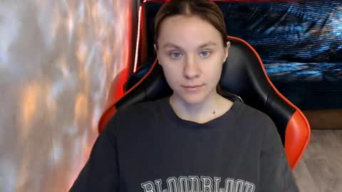 Snapshot of baby_kitte chatting on 06-02-26, 02:57 baby_kitte online show from 06-02-26, 02:57
