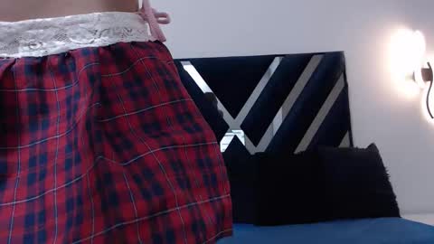 baby_lannie online show from 10-14-25, 03:51