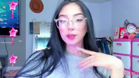 lily online show from 10-06-25, 10:34