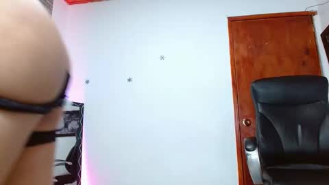 sofia online show from 03-02-25, 02:00