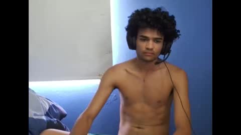 Snapshot of baby_mooonx chatting on 03-24-26, 04:23 adrian online show from 03-24-26, 04:23